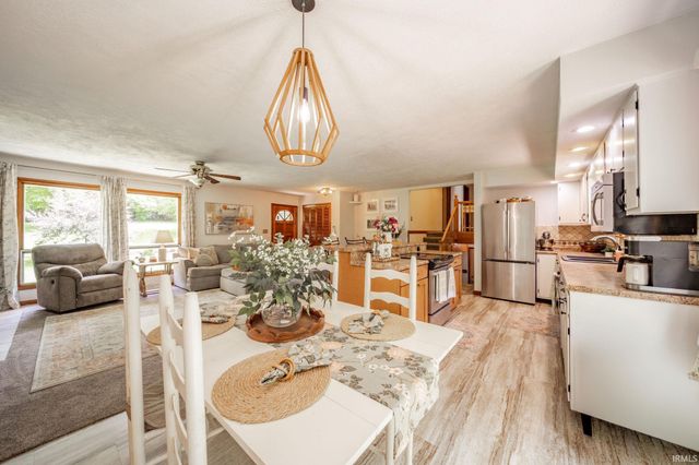 5665 N Mechanicsburg Road, Middletown, IN 47356