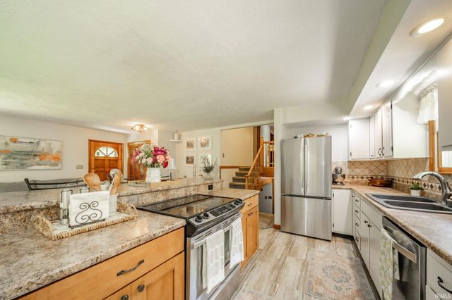 5665 N Mechanicsburg Road, Middletown, IN 47356