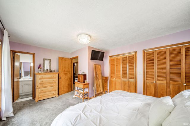 5665 N Mechanicsburg Road, Middletown, IN 47356