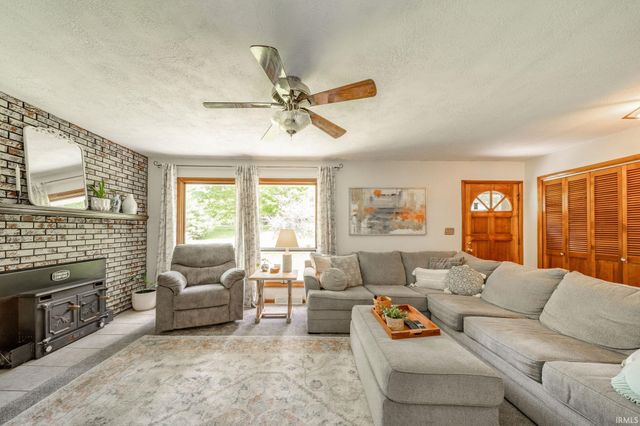 5665 N Mechanicsburg Road, Middletown, IN 47356