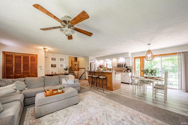5665 N Mechanicsburg Road, Middletown, IN 47356