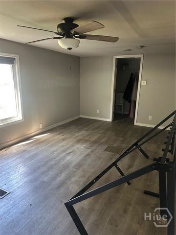 73 2nd Street, Richmond Hill, GA 31324