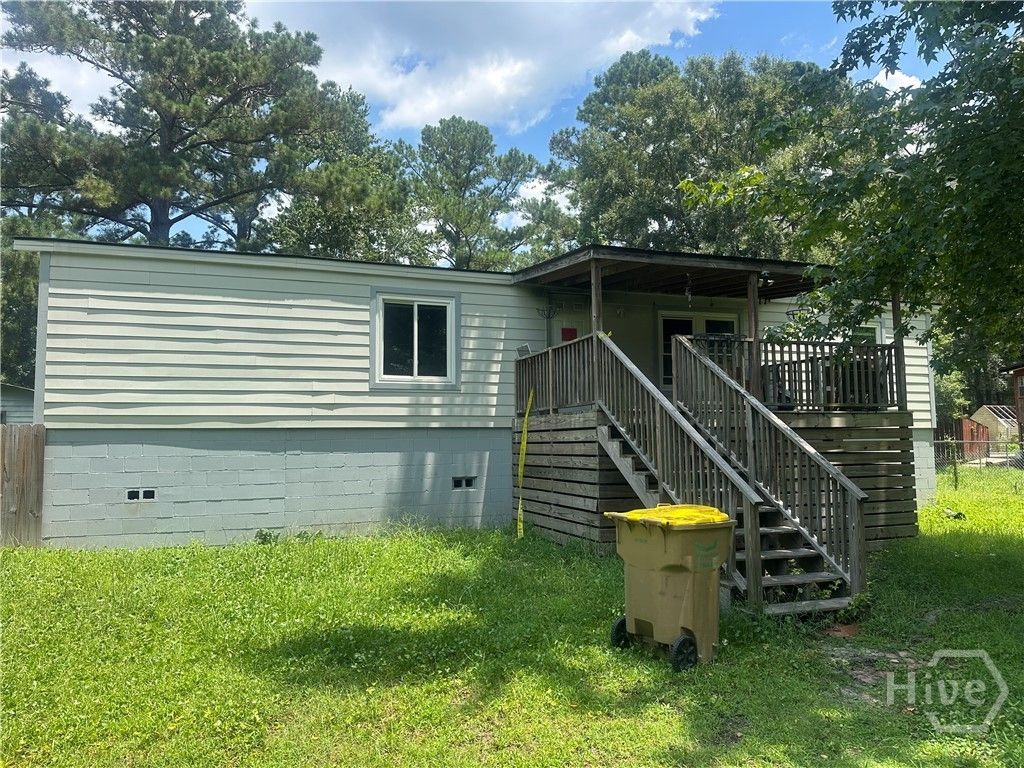 73 2nd Street, Richmond Hill, GA 31324