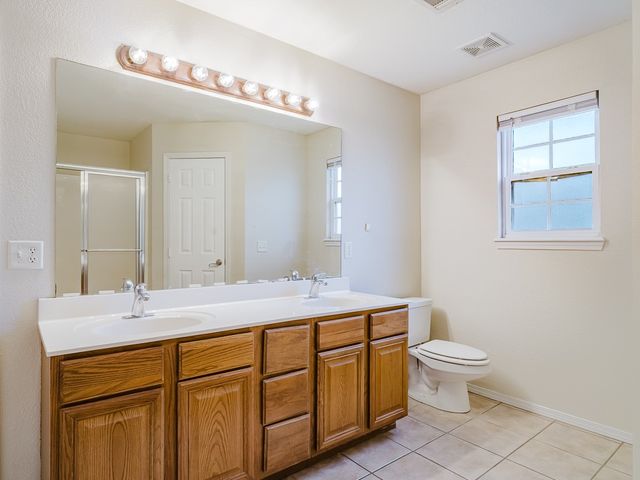 2110 SE Atherton Circle, Bentonville, AR 72712