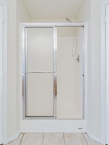 2110 SE Atherton Circle, Bentonville, AR 72712