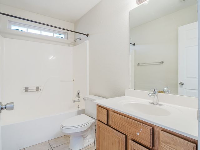 2110 SE Atherton Circle, Bentonville, AR 72712