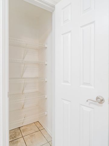 2110 SE Atherton Circle, Bentonville, AR 72712