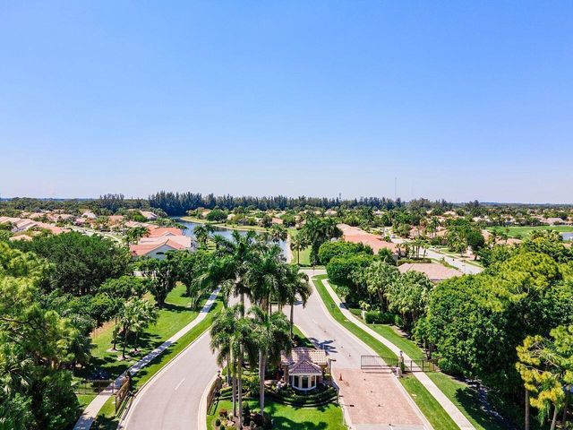 6852 Bitterbush Place, Boynton Beach, FL 33472