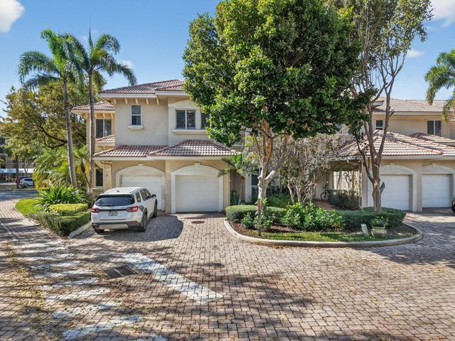 23 Royal Palm Way 18, Boca Raton, FL 33432