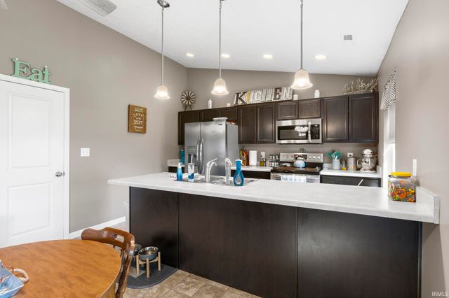 3007 Queencastle Drive, Lafayette, IN 47909