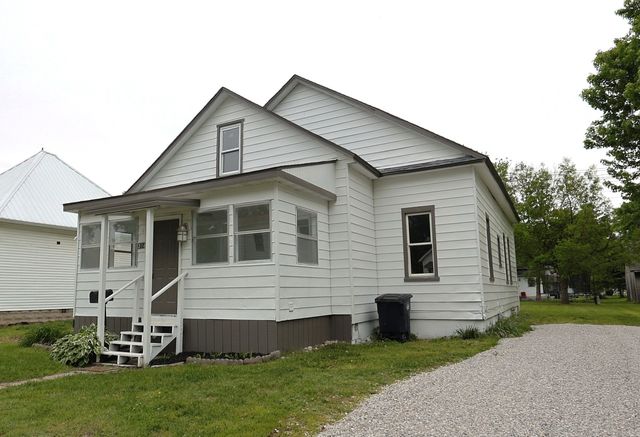314 S Franklin Street, Salem, IL 62881