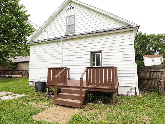 314 S Franklin Street, Salem, IL 62881