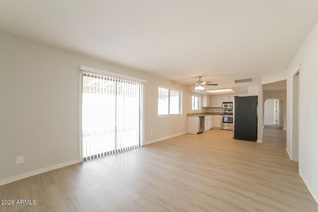 5006 W TORREY PINES Circle, Glendale, AZ 85308