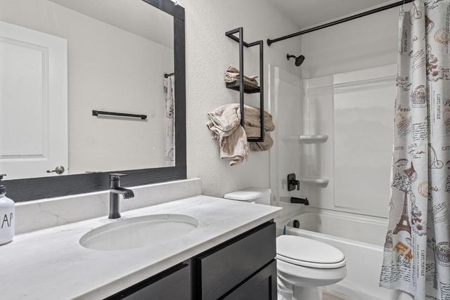 7619 Grenadine Bloom BND, Del Valle, TX 78617