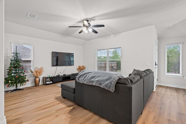 7619 Grenadine Bloom BND, Del Valle, TX 78617