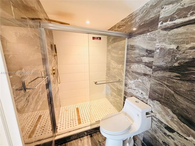 201 Calle Grande Dr 1, Hollywood, FL 33021