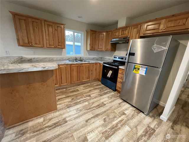 1816 S Melbourne Street #9, Westport, WA 98595