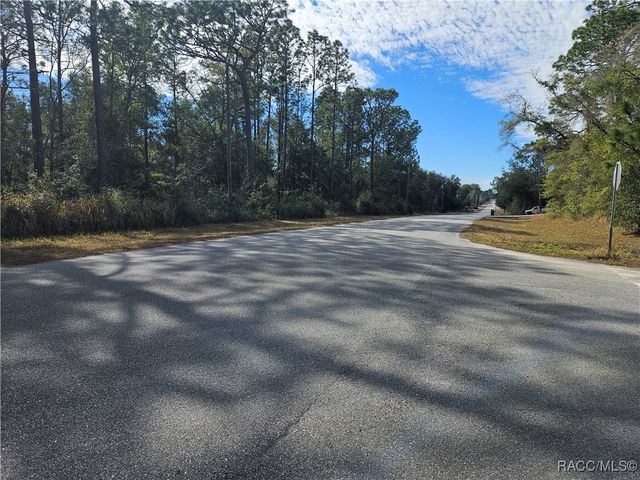 2682 W Century Boulevard, Citrus Springs, FL 34434