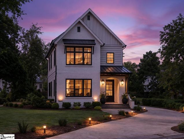 223 S Calhoun Street, Greenville, SC 29601