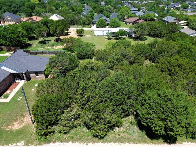2212 Pedernales Court, Granbury, TX 76048