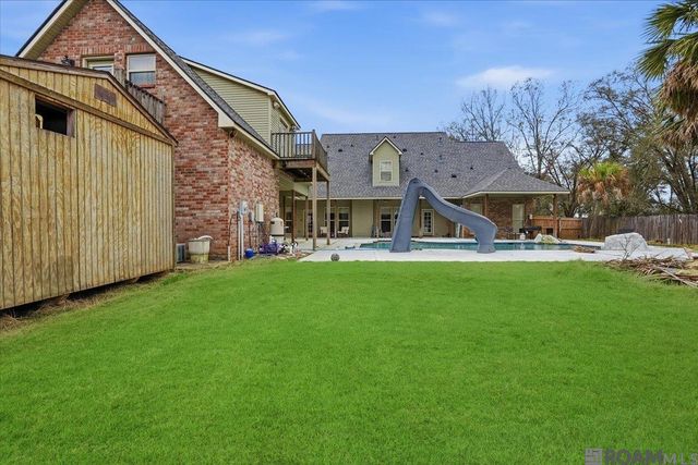 16372 Joe Sevario Rd, Prairieville, LA 70769