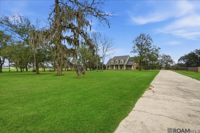 16372 Joe Sevario Rd, Prairieville, LA 70769
