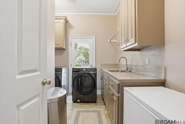 16372 Joe Sevario Rd, Prairieville, LA 70769