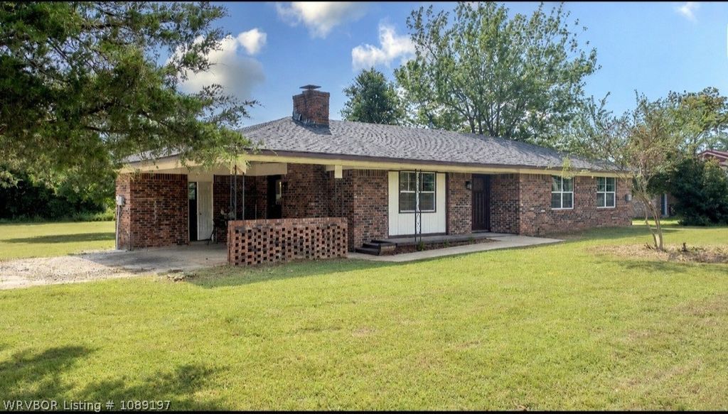204 Highway 45, Bonanza, AR 72916