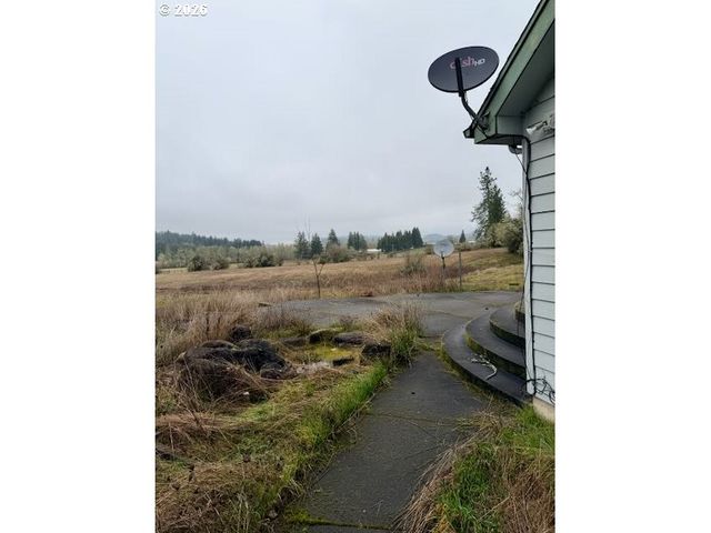 85254 LORANE Hwy, Eugene, OR 97405