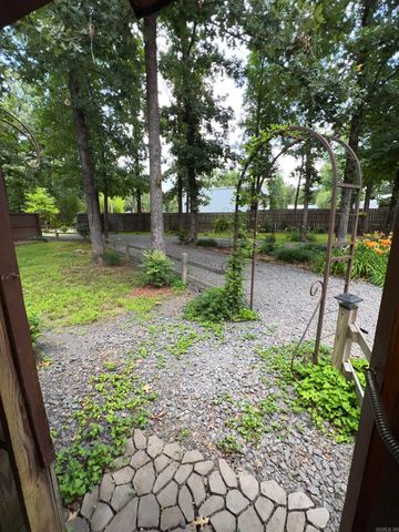438 Harpers Cove, Shirley, AR 72153