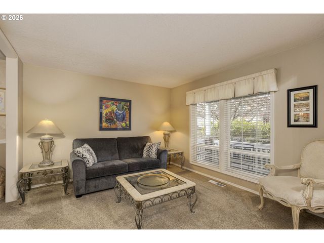 6171 Nw SNOWLILY Dr, Portland, OR 97229