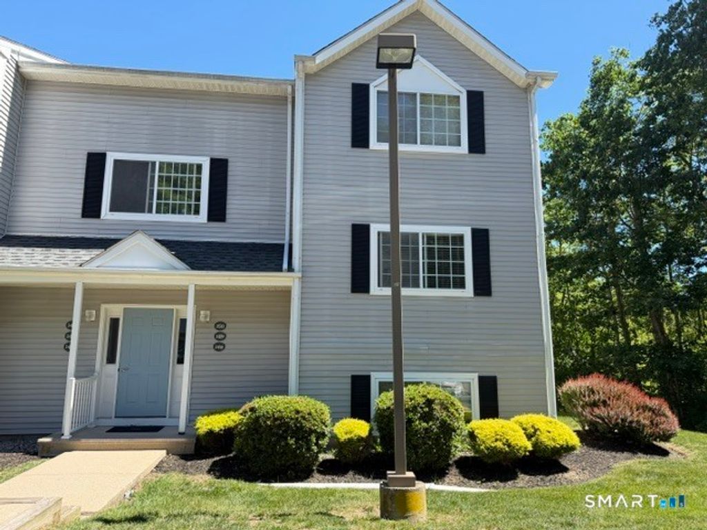 310 Boston Post Road 149, Waterford, CT 06385