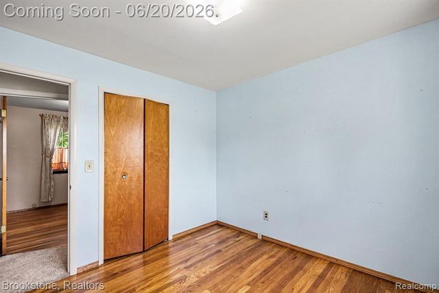 39111 Theresa Court, Sterling Heights, MI 48313