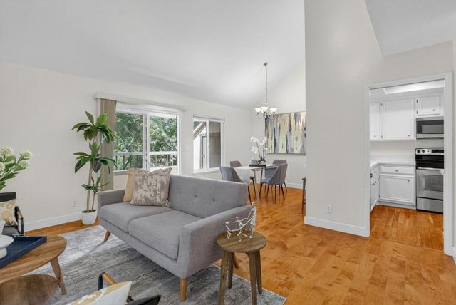 1874 Huxley Court, San Jose, CA 95125