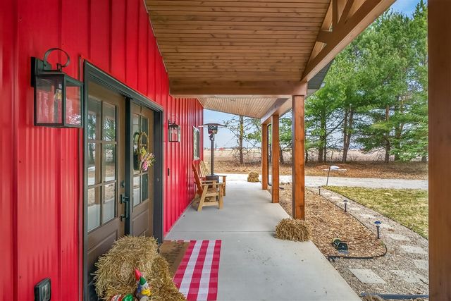 875 E Jackson Road, Hart, MI 49420