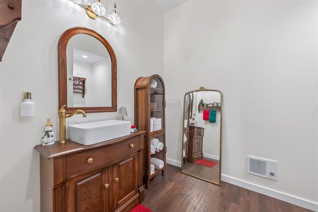 875 E Jackson Road, Hart, MI 49420