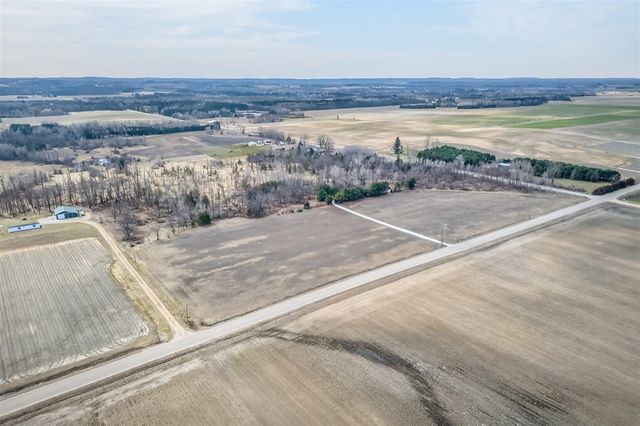875 E Jackson Road, Hart, MI 49420