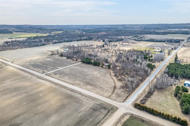 875 E Jackson Road, Hart, MI 49420