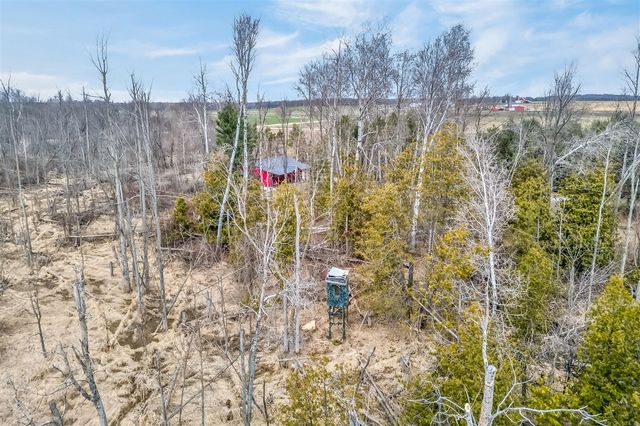 875 E Jackson Road, Hart, MI 49420