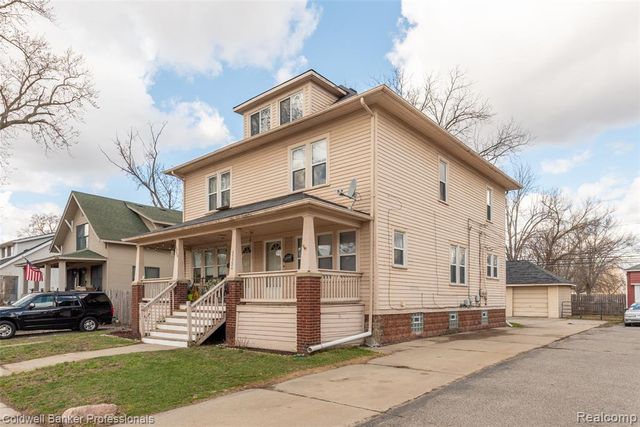 35324 Chestnut Street, Wayne, MI 48184