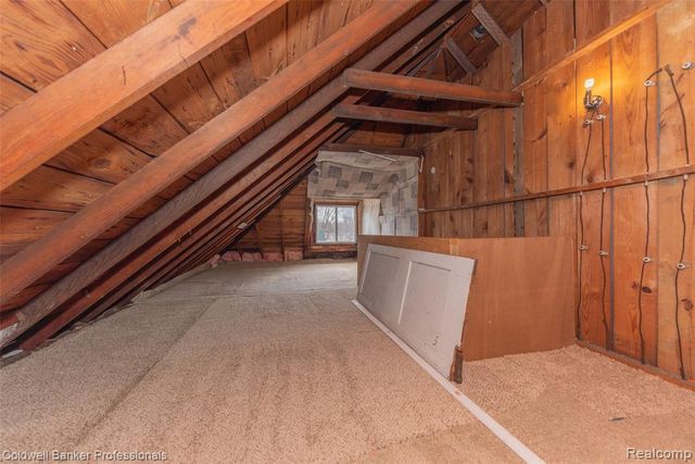 35324 Chestnut Street, Wayne, MI 48184