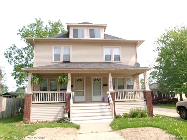 35324 Chestnut Street, Wayne, MI 48184