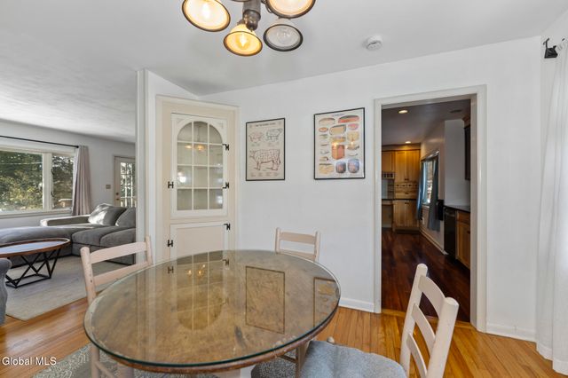 2318 Plum Street, Niskayuna, NY 12309