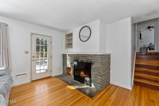 2318 Plum Street, Niskayuna, NY 12309