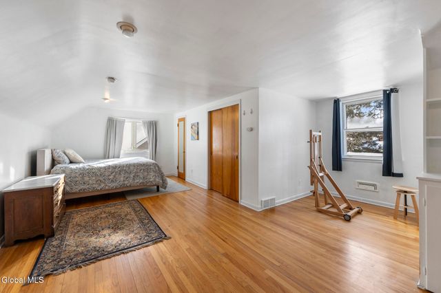 2318 Plum Street, Niskayuna, NY 12309