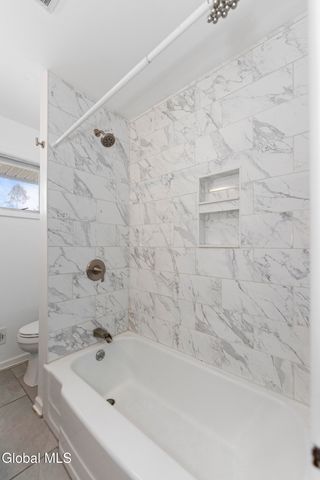 2318 Plum Street, Niskayuna, NY 12309