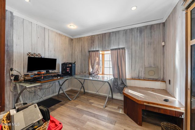 2318 Plum Street, Niskayuna, NY 12309