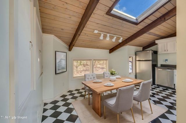 111 Tree Top Lane 111, Johnson City, TN 37601