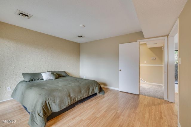 111 Tree Top Lane 111, Johnson City, TN 37601