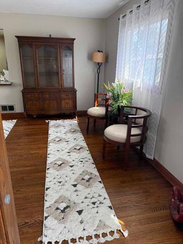 1010 Osmond Avenue, Antioch, IL 60002